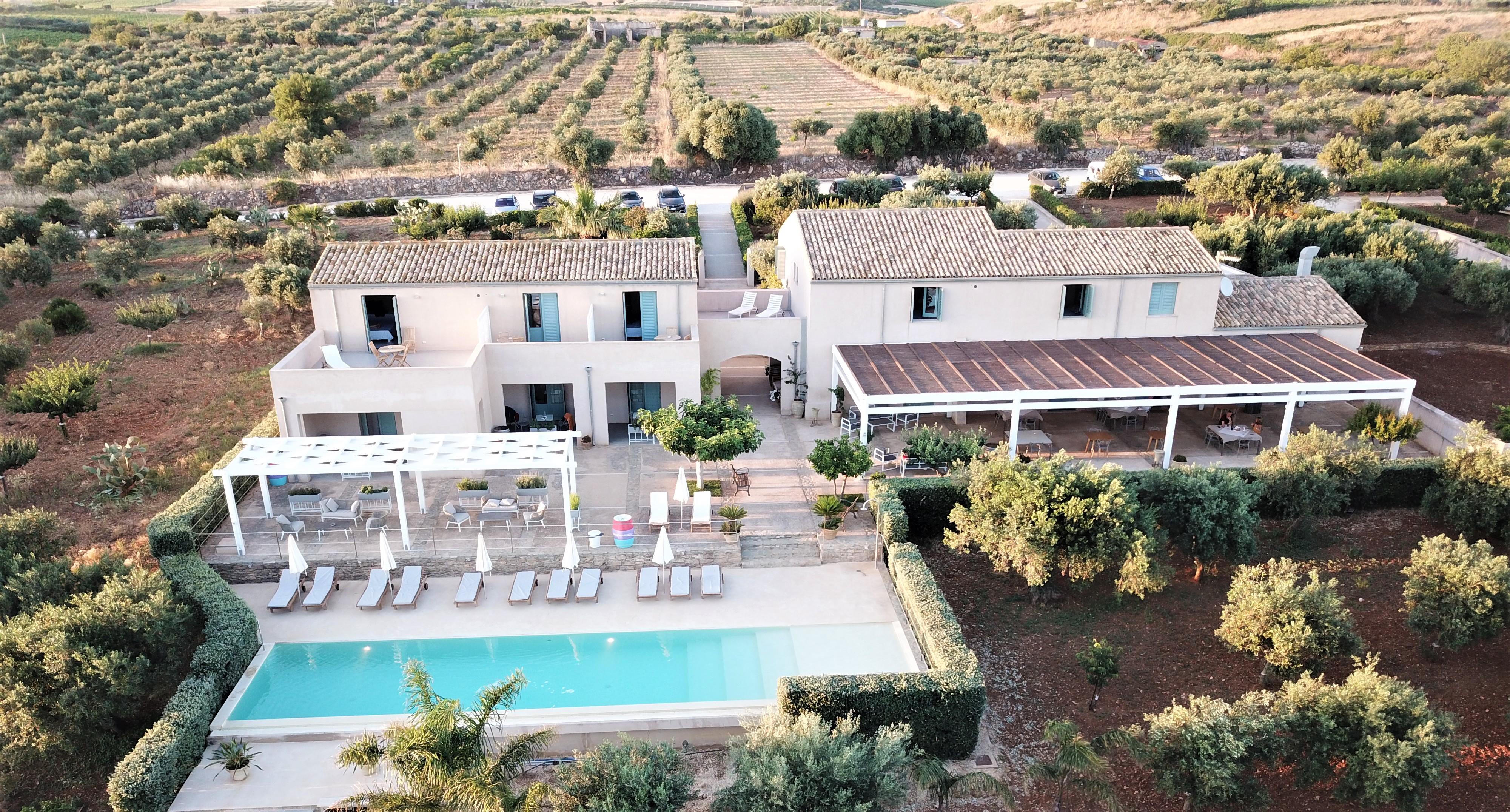 מלון מנפי Relais Casina Miregia מראה חיצוני תמונה