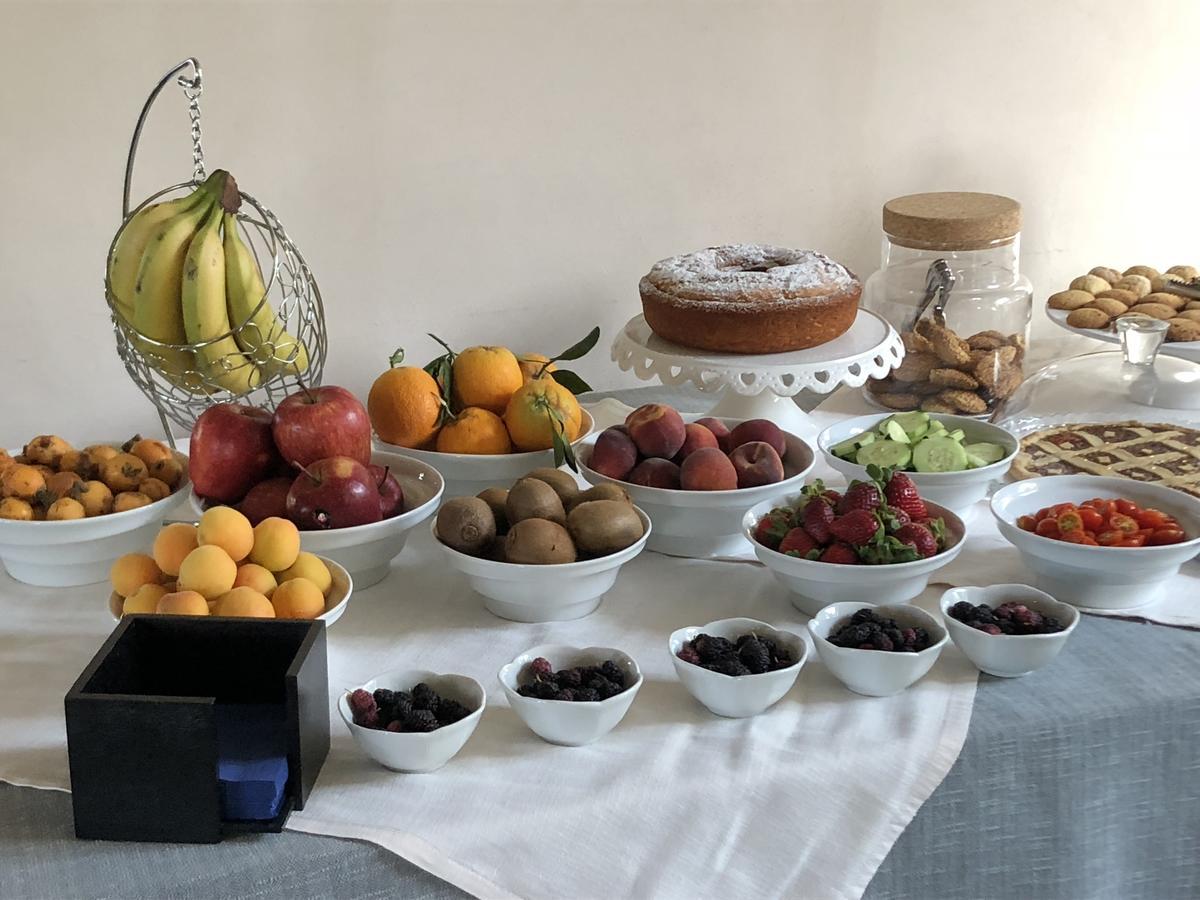 מלון מנפי Relais Casina Miregia מראה חיצוני תמונה